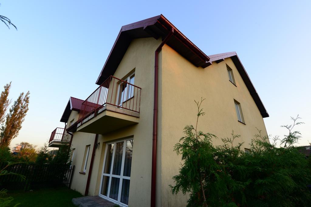 B&B Airport Modlin Nowy Dwor Mazowiecki Exterior photo